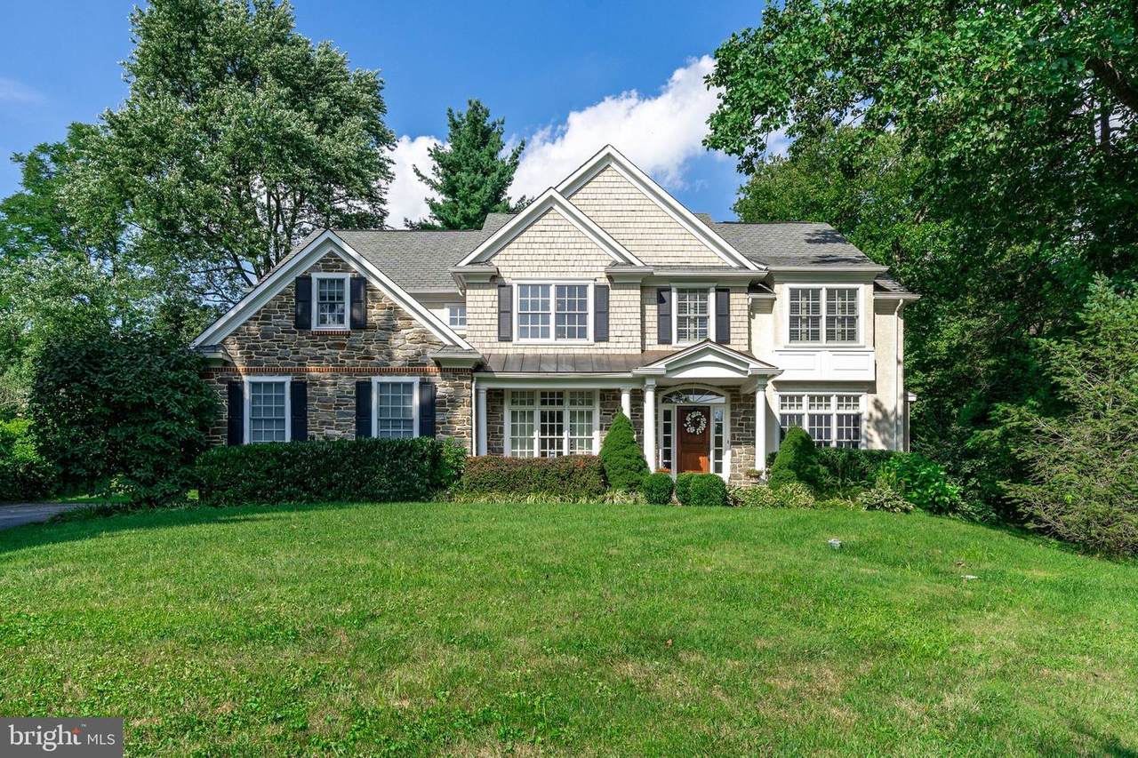 19 Fairway Road - Photo 1