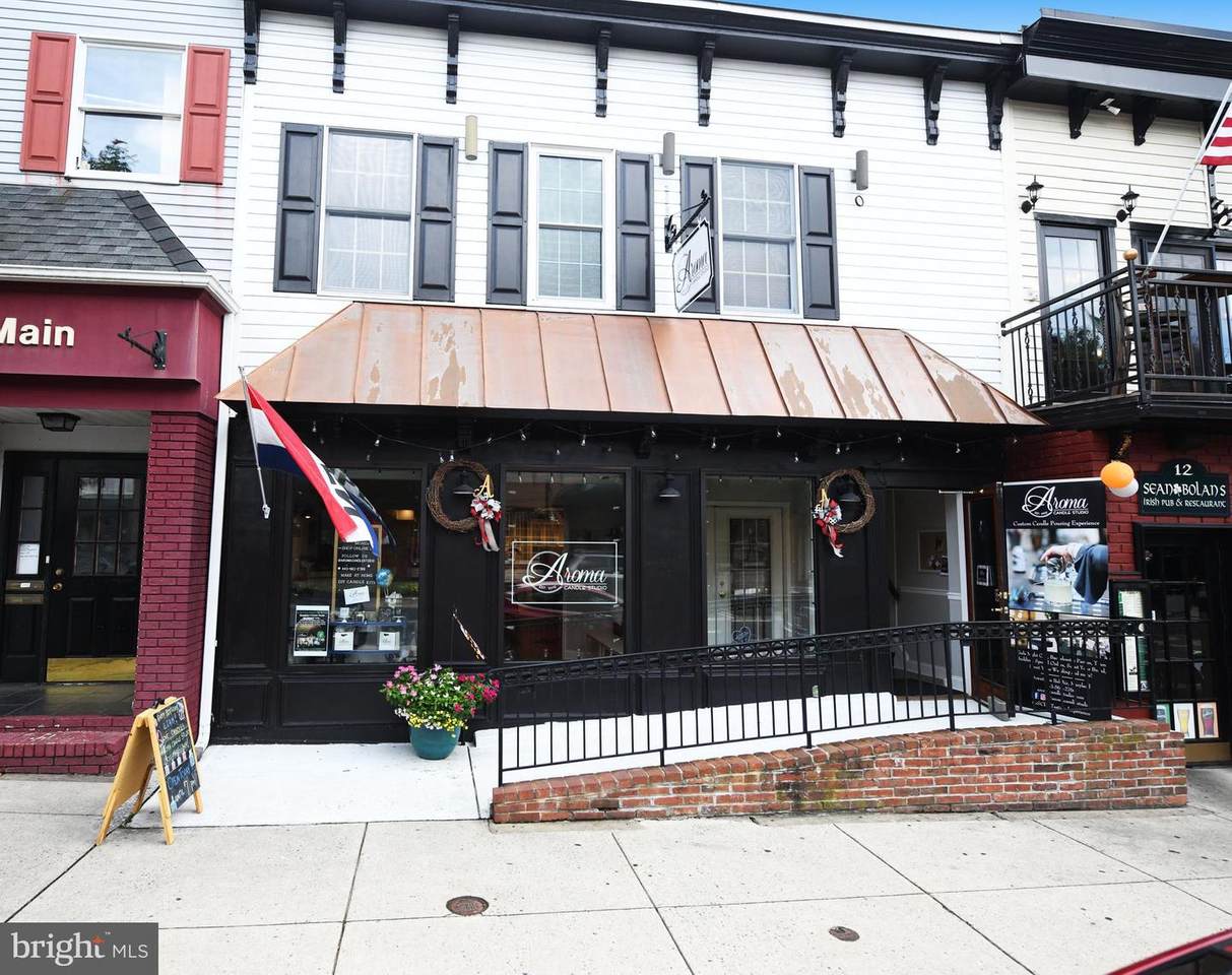 18 Main Street - Photo 1