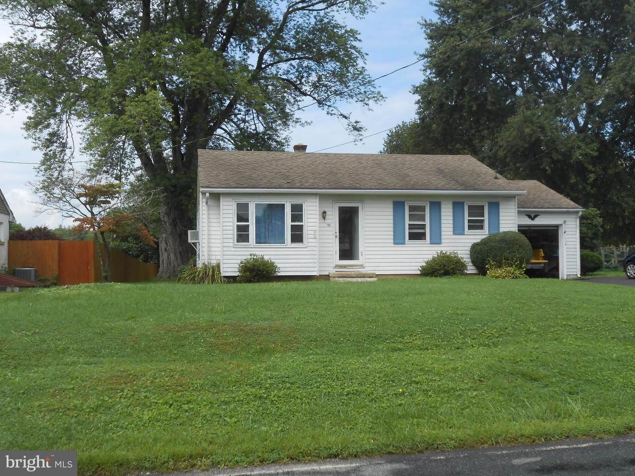 750 Hopewell Road - Photo 1