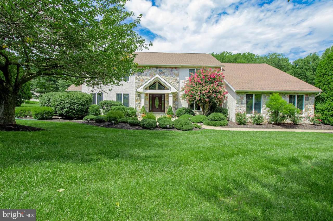 7 Crimson Drive - Photo 1