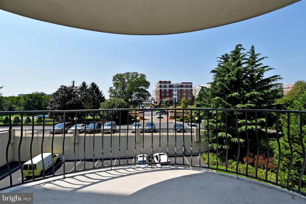 1250 Washington Street - Photo 1