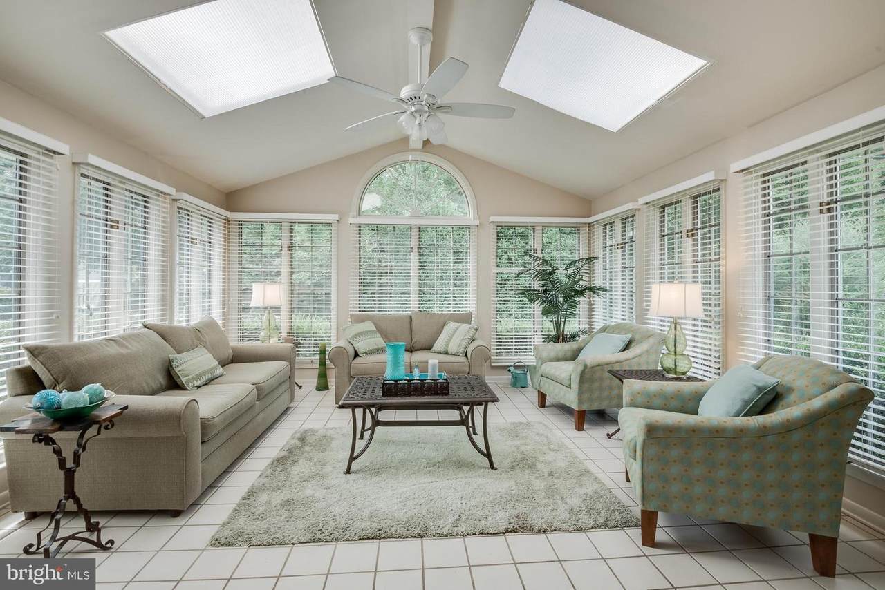 4200 Yarnell Court - Photo 1