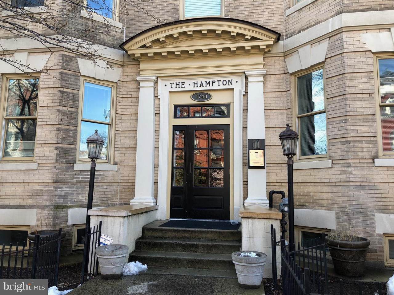 1740 18TH Street - Photo 1