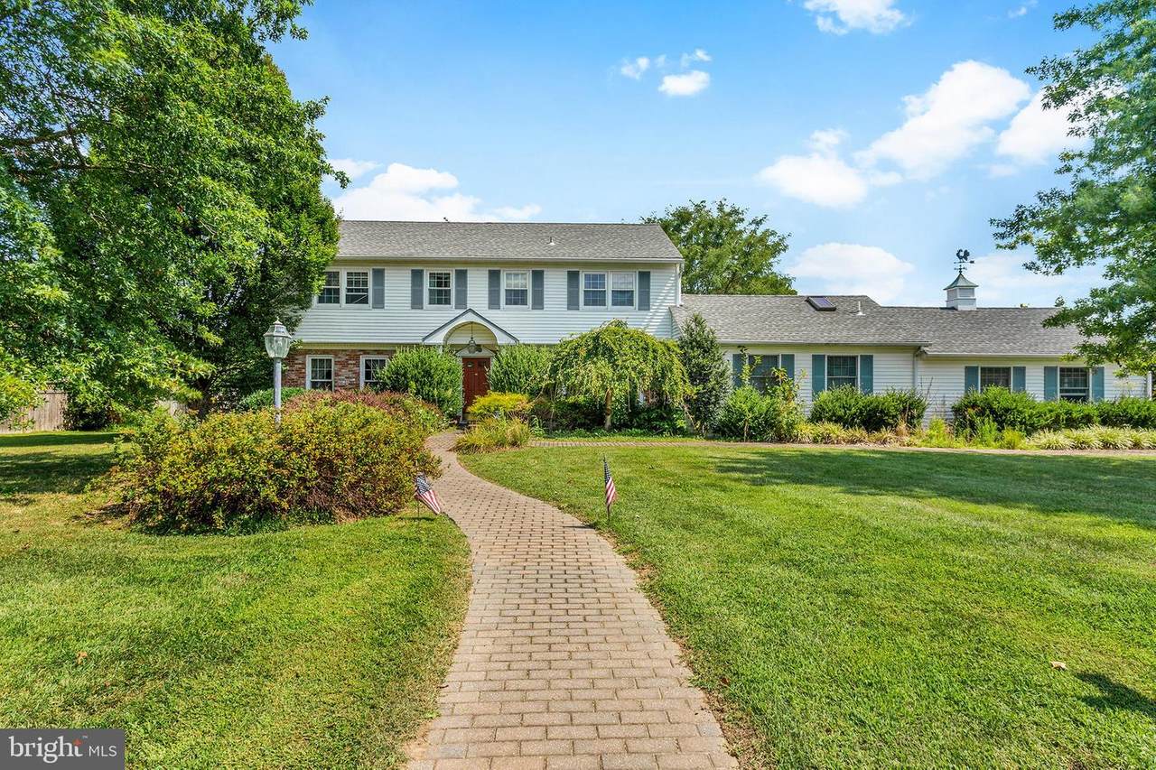 55 Brophy Drive - Photo 1