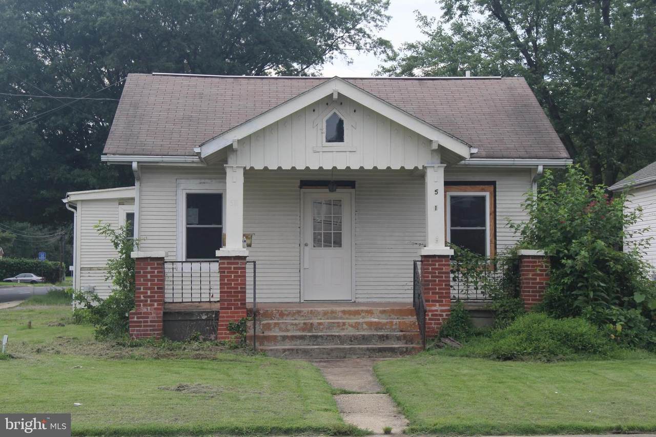511 4TH Street - Photo 1