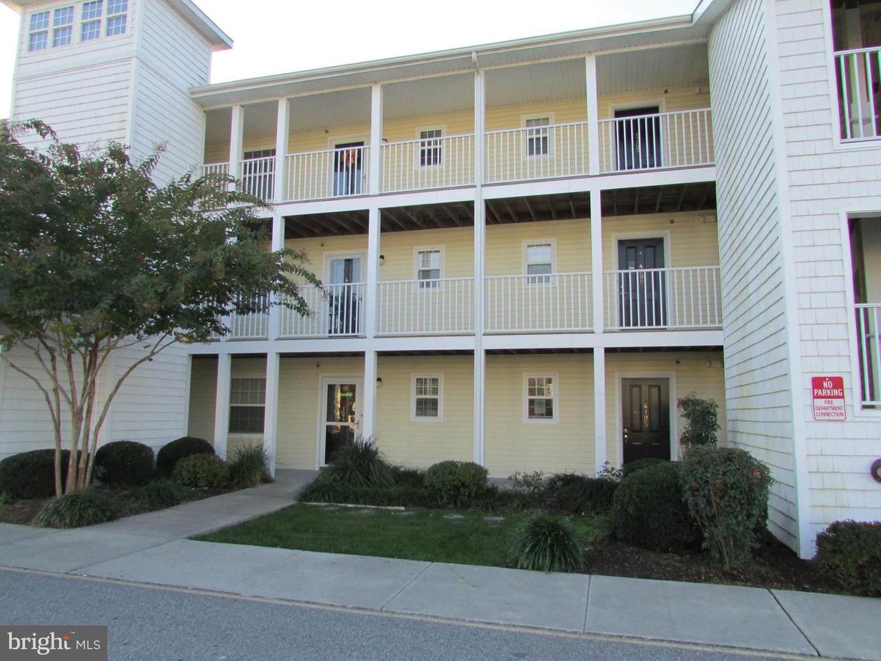 1206 Caitlin's Way - Photo 1