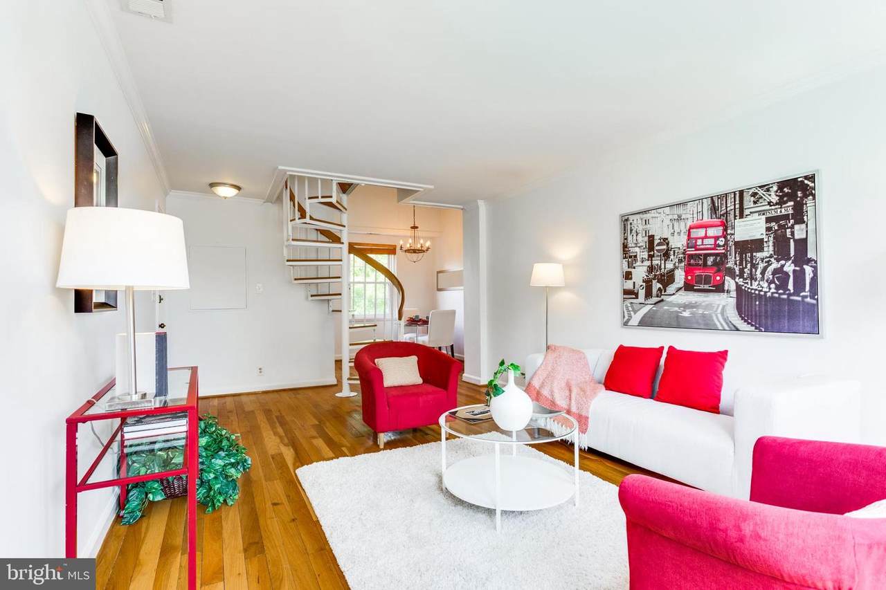 4270 35TH Street - Photo 1