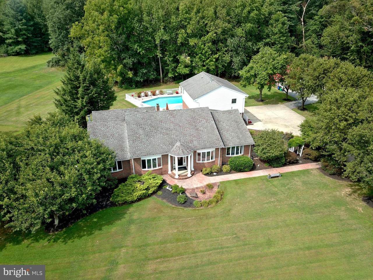 39 Beechwood Drive - Photo 1