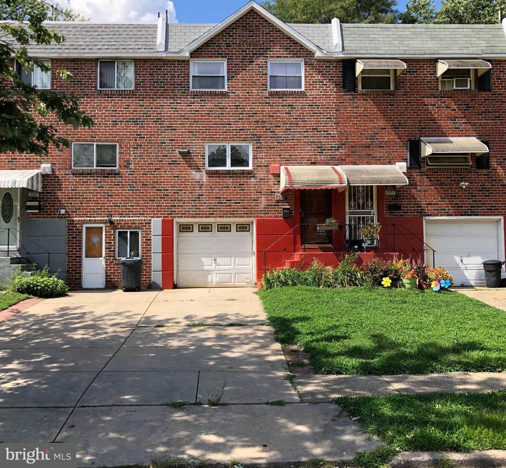 1524 Lincoln Avenue - Photo 1