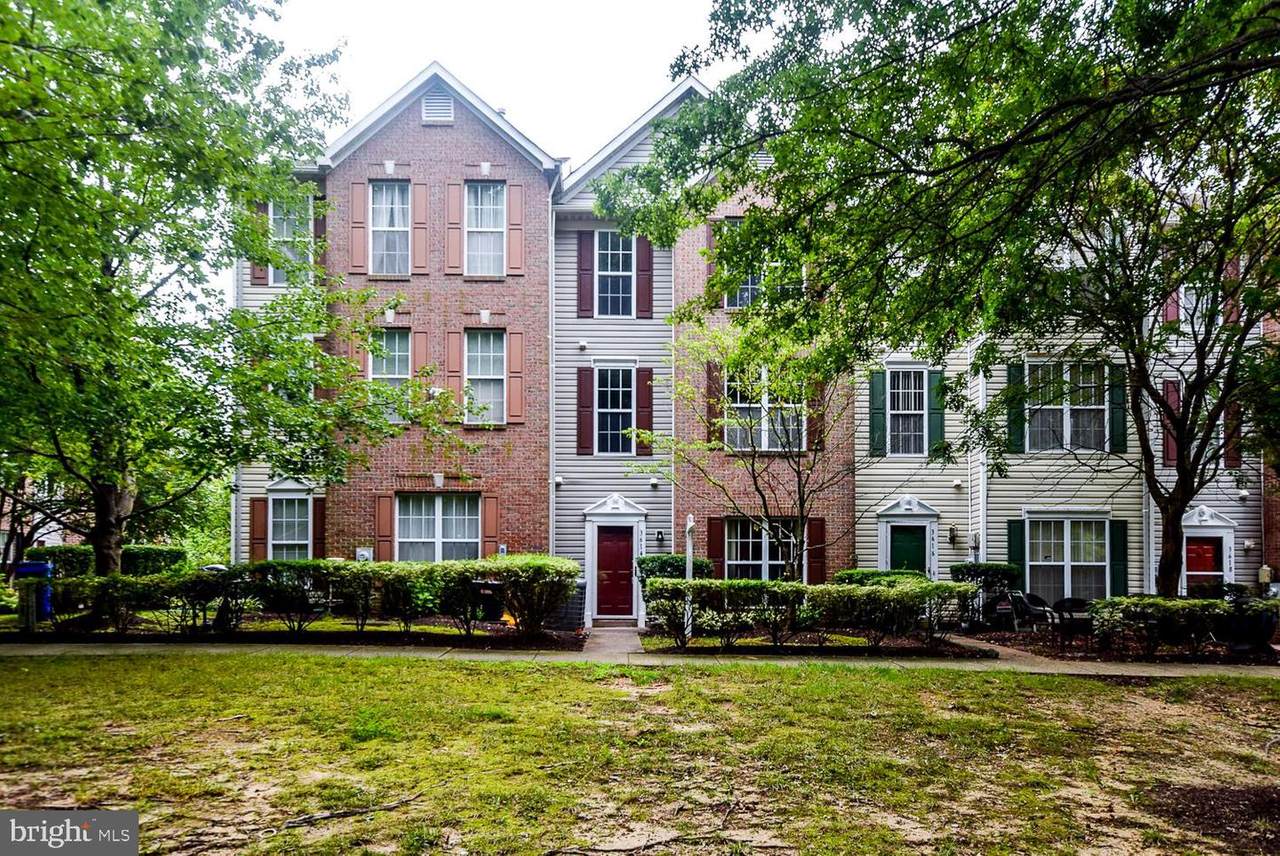 3614 Elmcrest Lane - Photo 1