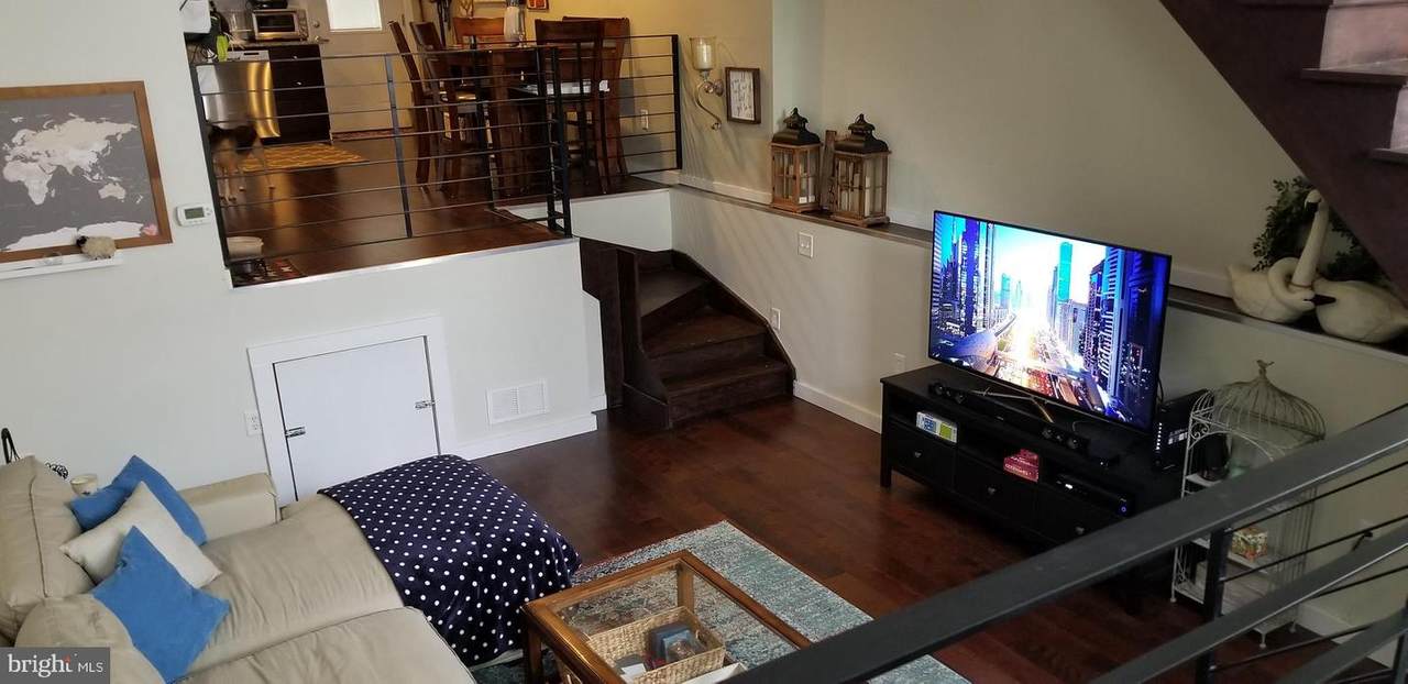 1009 Chadwick Street - Photo 1