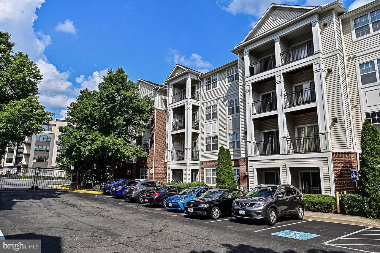 12945 Centre Park Circle - Photo 1
