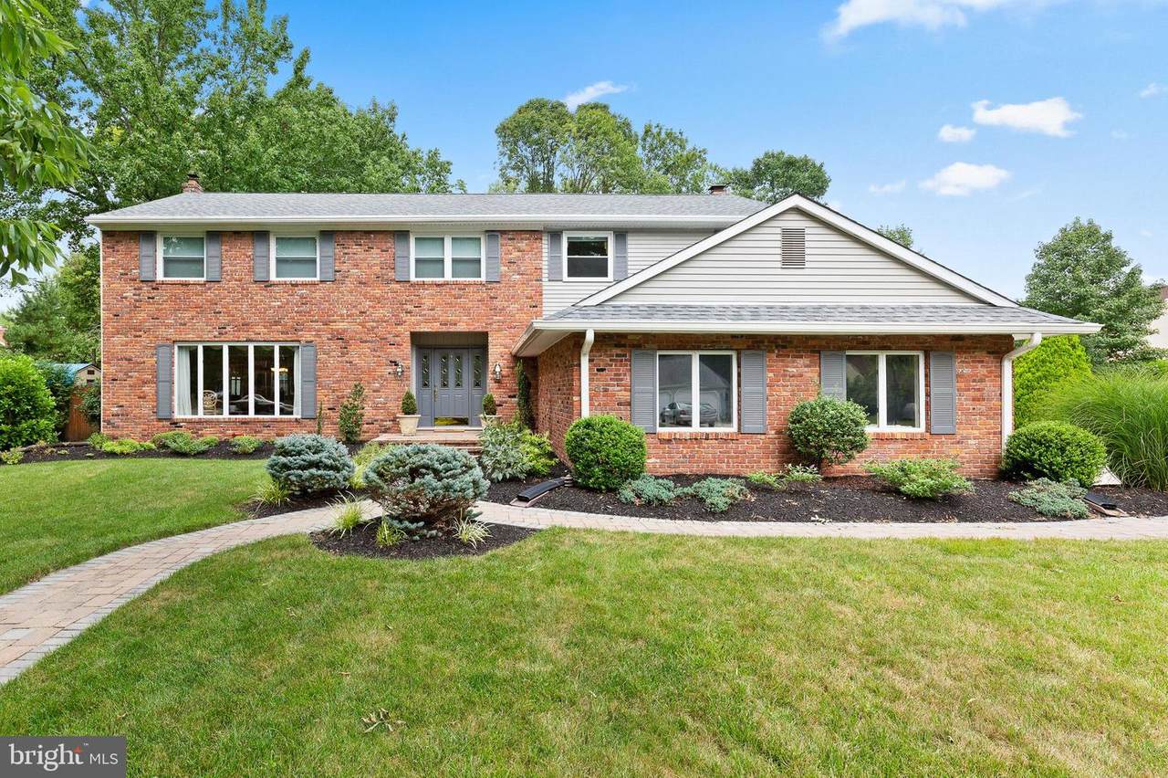 19 Branch Drive - Photo 1
