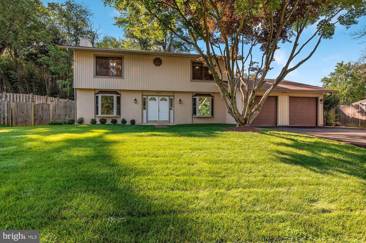 19005 Heritage Hills Drive - Photo 1