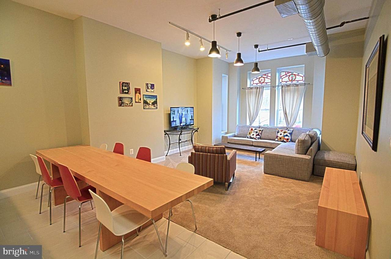1123 11TH ST - Photo 1