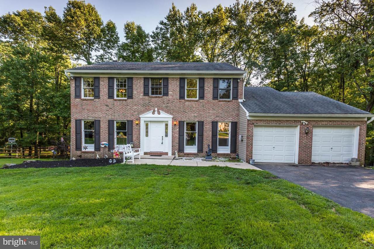 4304 Trophy Drive - Photo 1