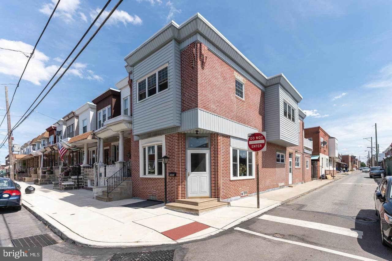 3021 Gaul Street - Photo 1