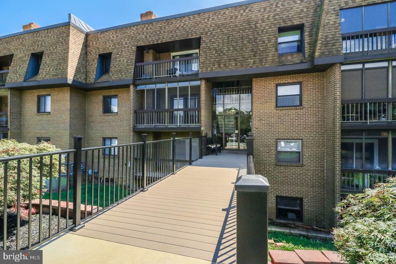 5426-4D5 Valley Green Drive - Photo 1