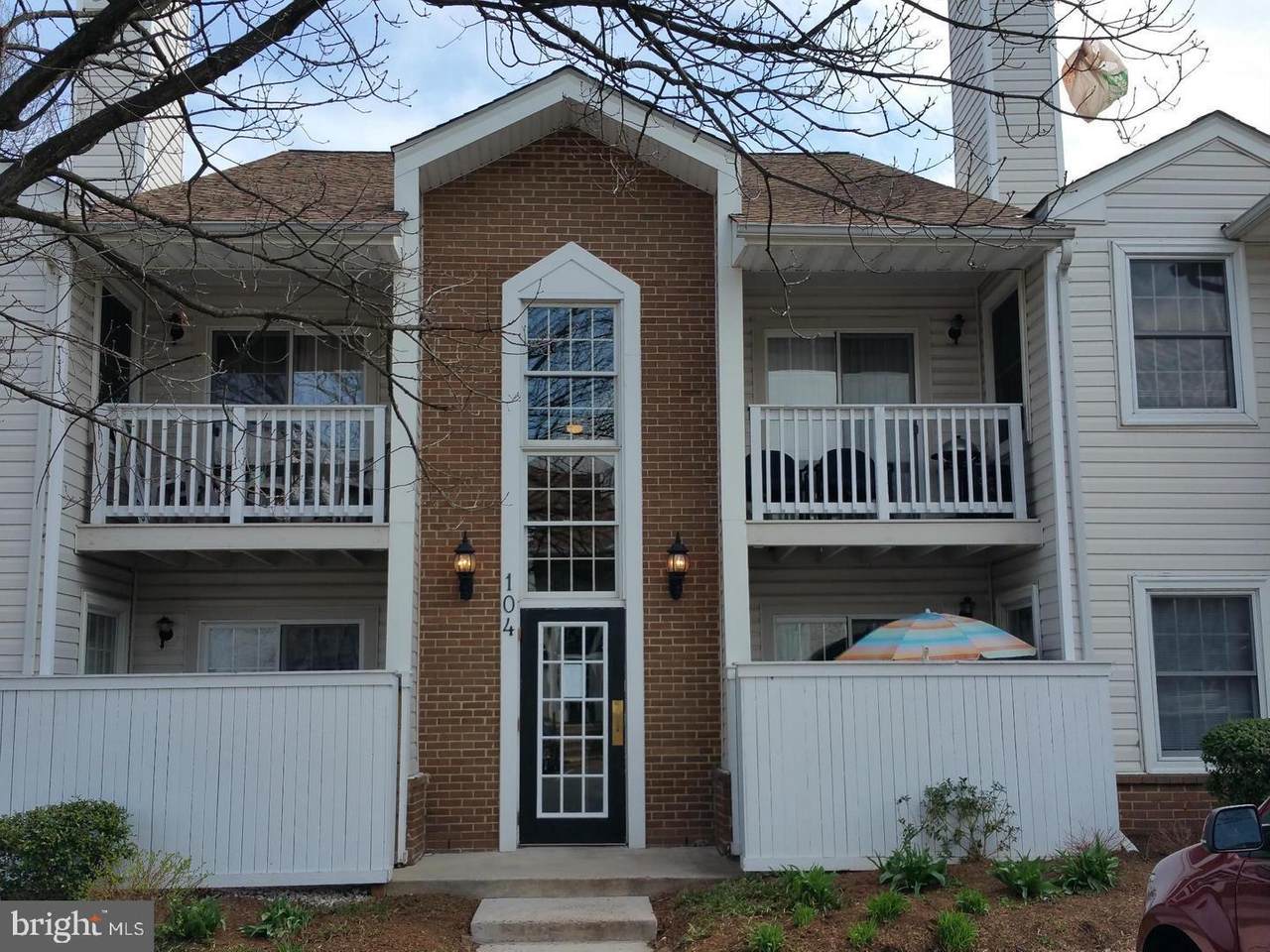 104 Westwick Court - Photo 1