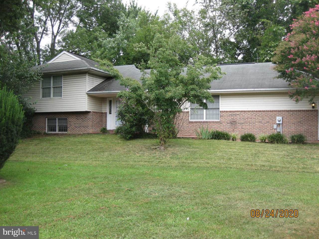 40 Logan Court - Photo 1