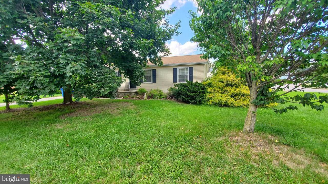 200 Lena Drive - Photo 1