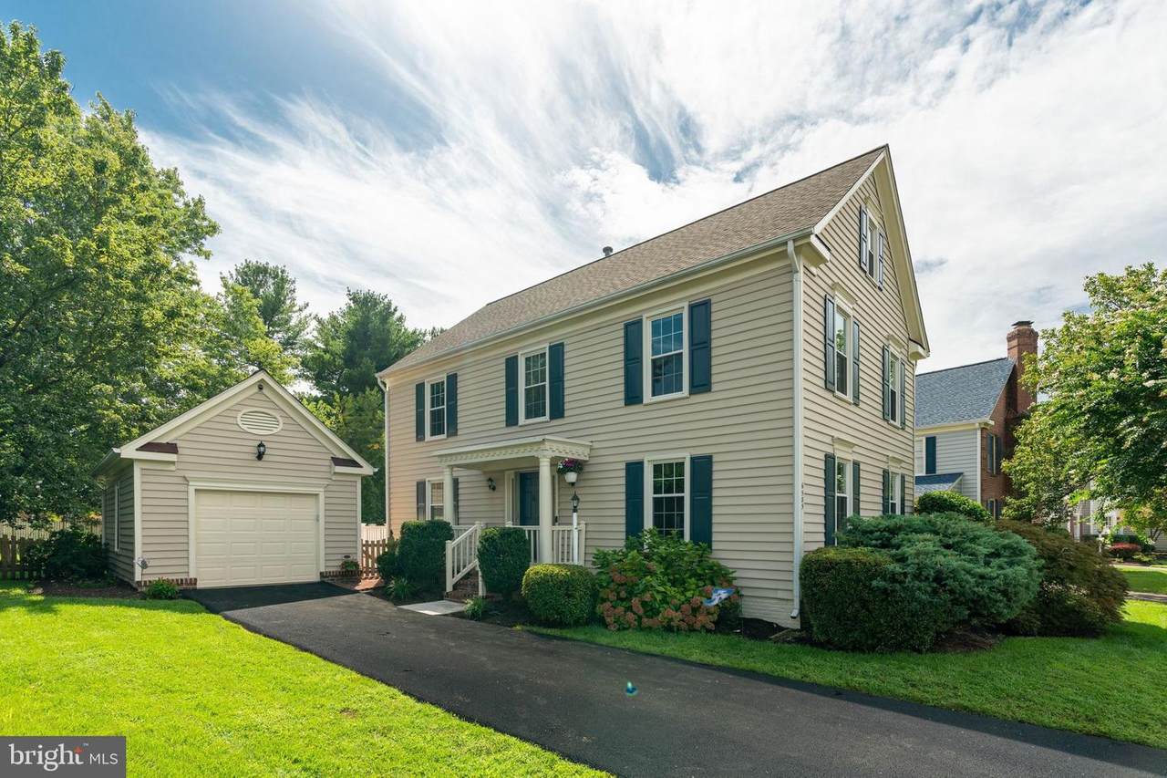 6585 Forsythia Street - Photo 1