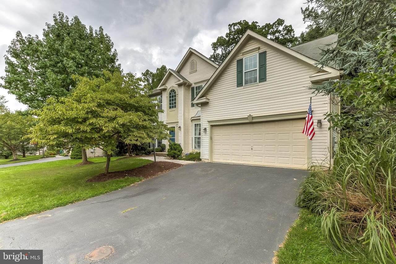 6460 Saddlebrook Lane - Photo 1