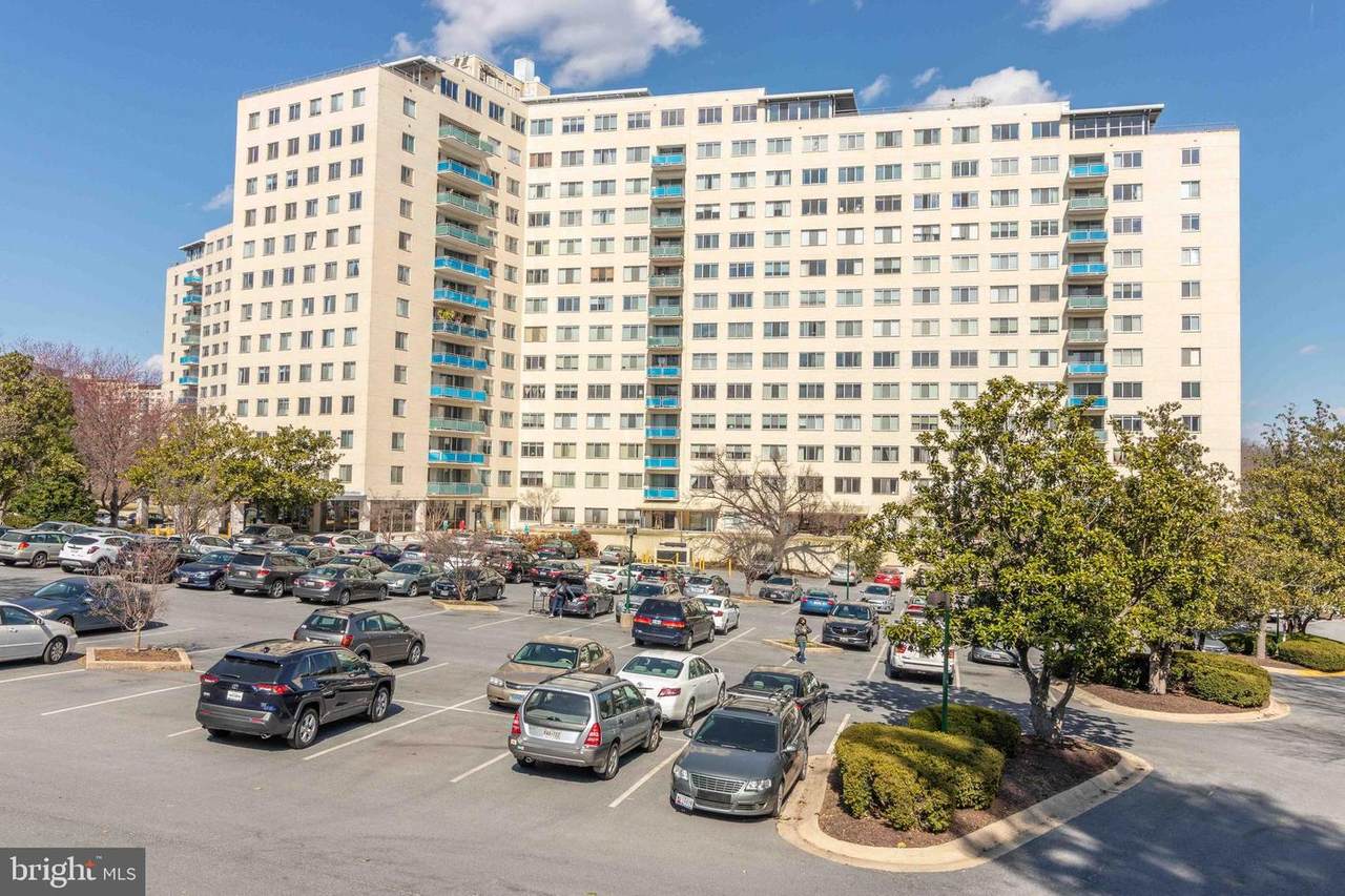 10201 Grosvenor Place - Photo 1