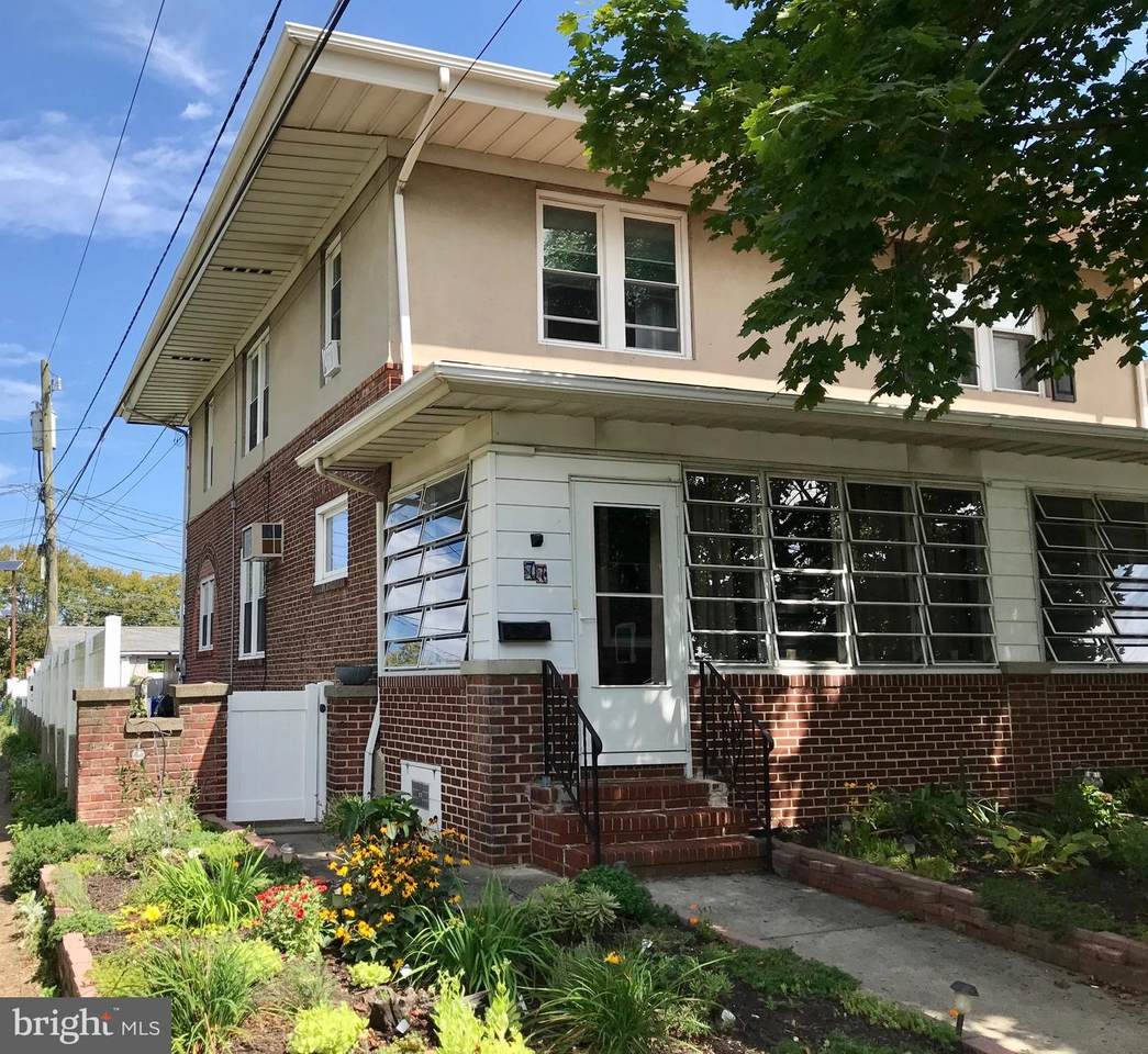 77 Main Street - Photo 1