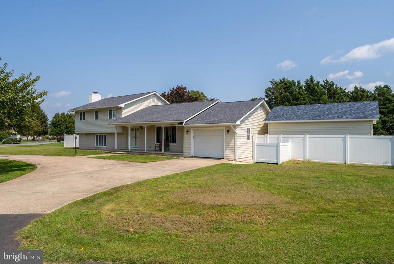 34526 Maple Drive - Photo 1