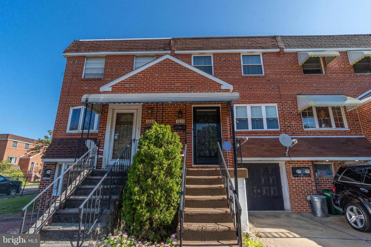 3035 74TH Street - Photo 1