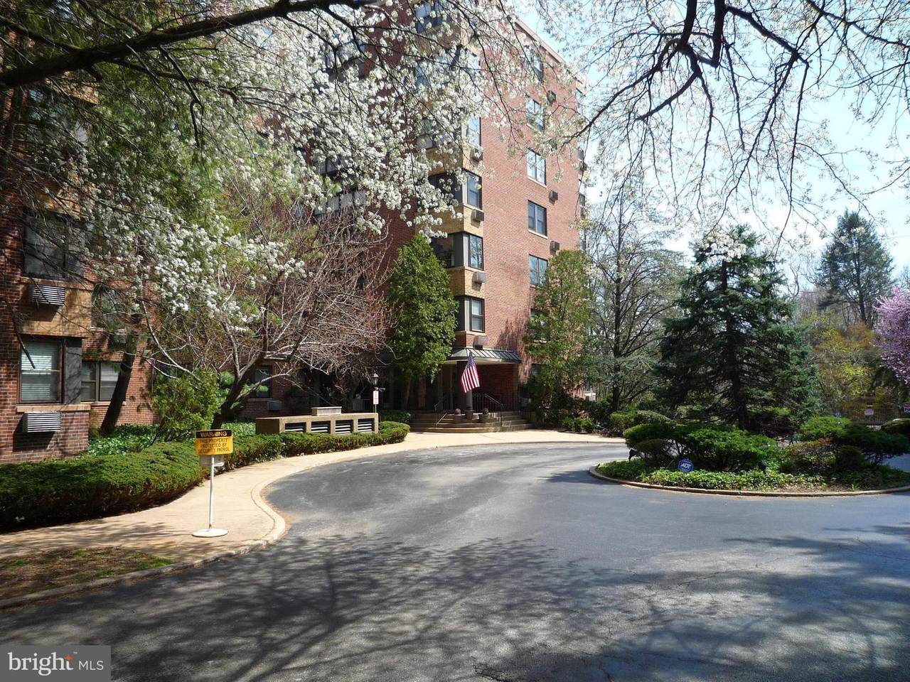 80 Baltimore Avenue - Photo 1