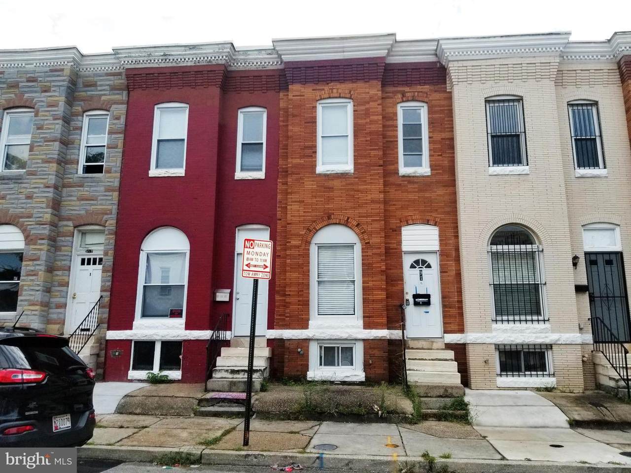 913 Appleton Street - Photo 1
