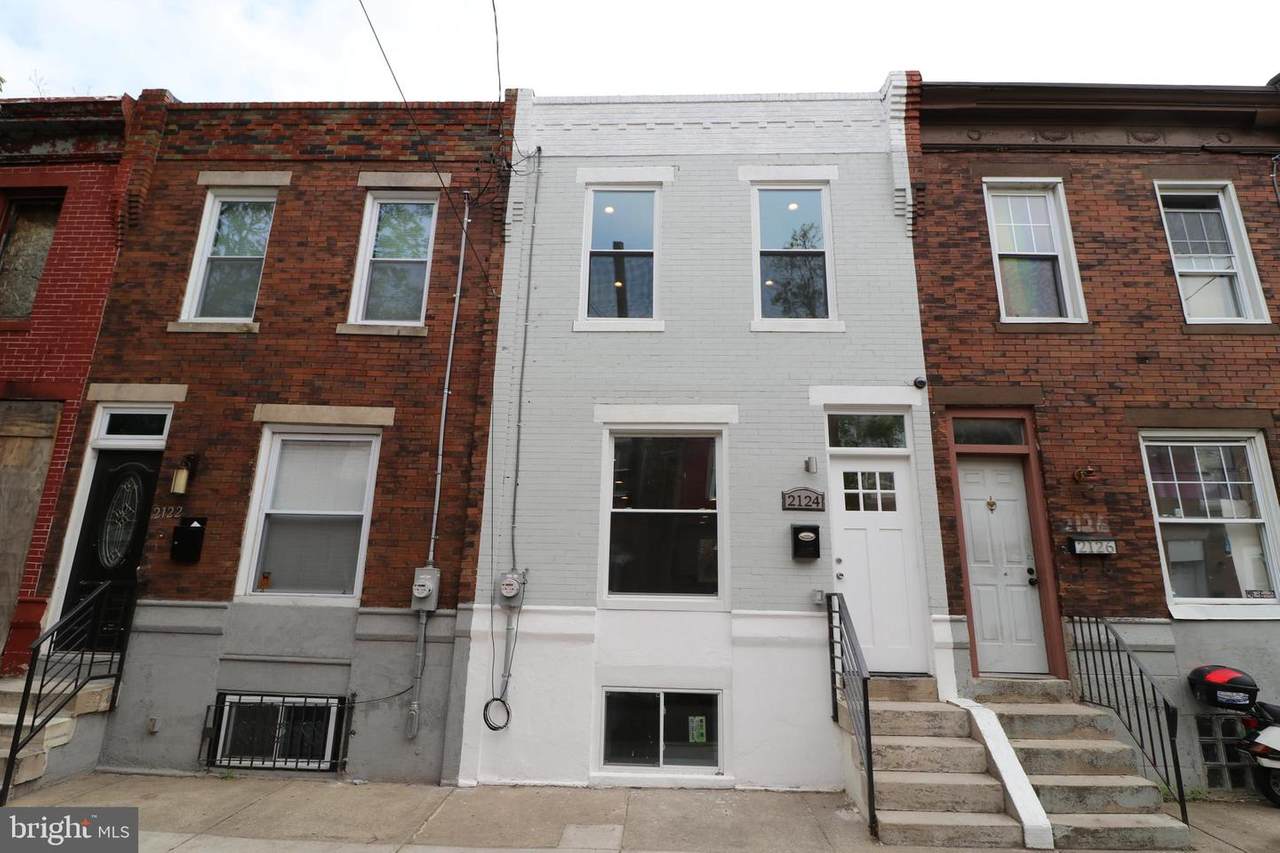 2124 Sigel Street - Photo 1