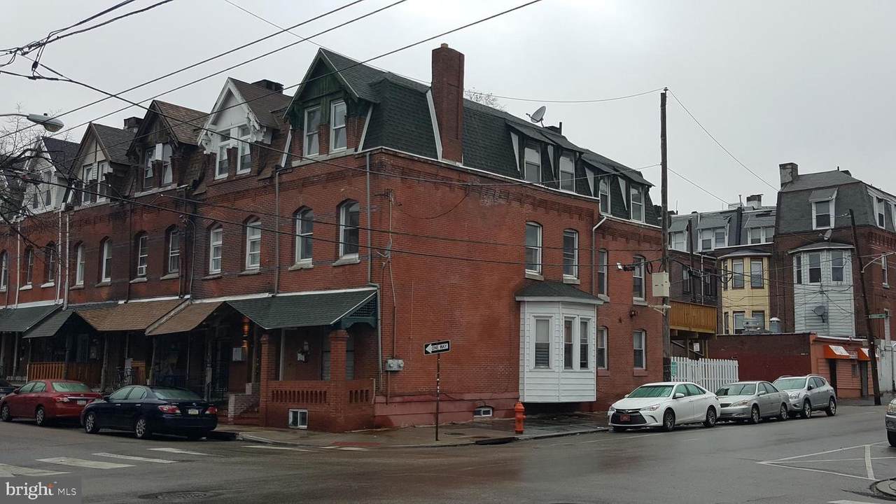 4401 Sansom Street - Photo 1