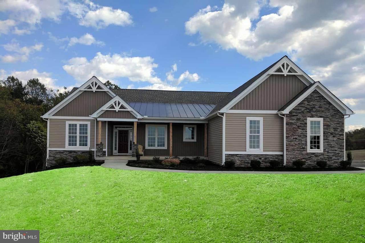 8207 River Road - Photo 1