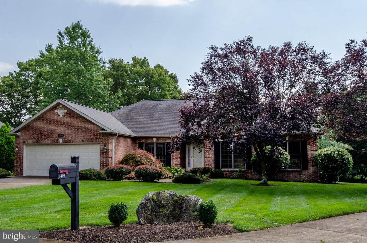 1416 Gordon Place - Photo 1