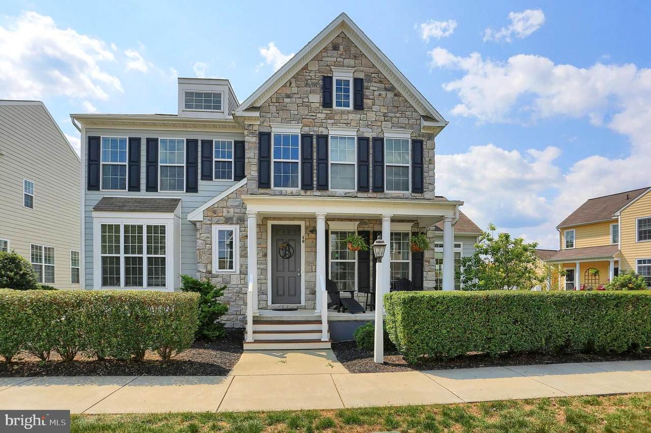 40 Hoke Farm Way - Photo 1