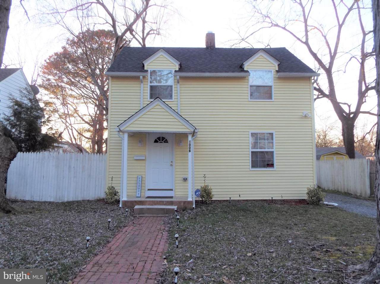 1006 Cecil Street - Photo 1