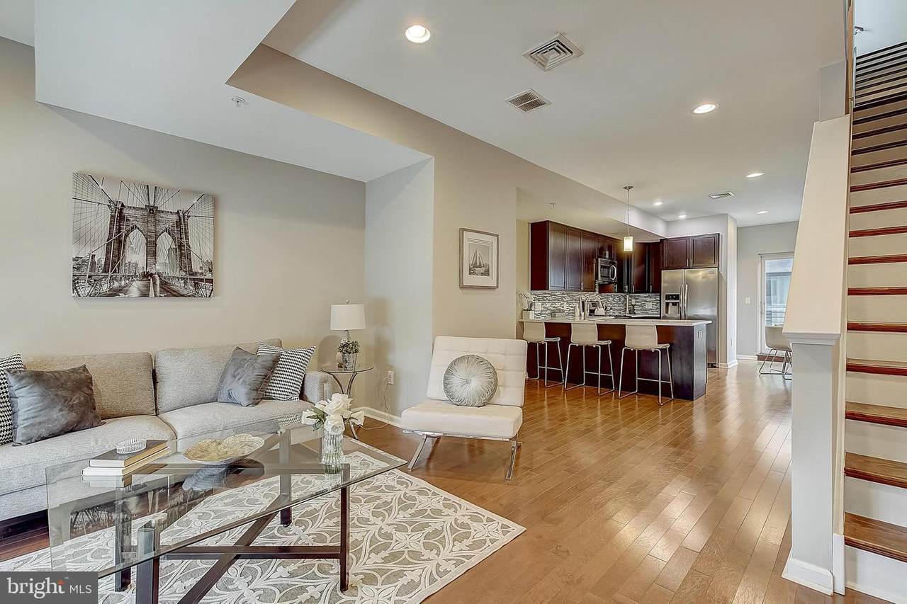 1310 Hope Street - Photo 1