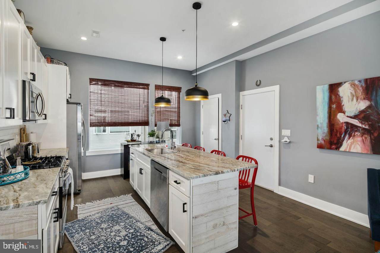 2713 Stiles Street - Photo 1