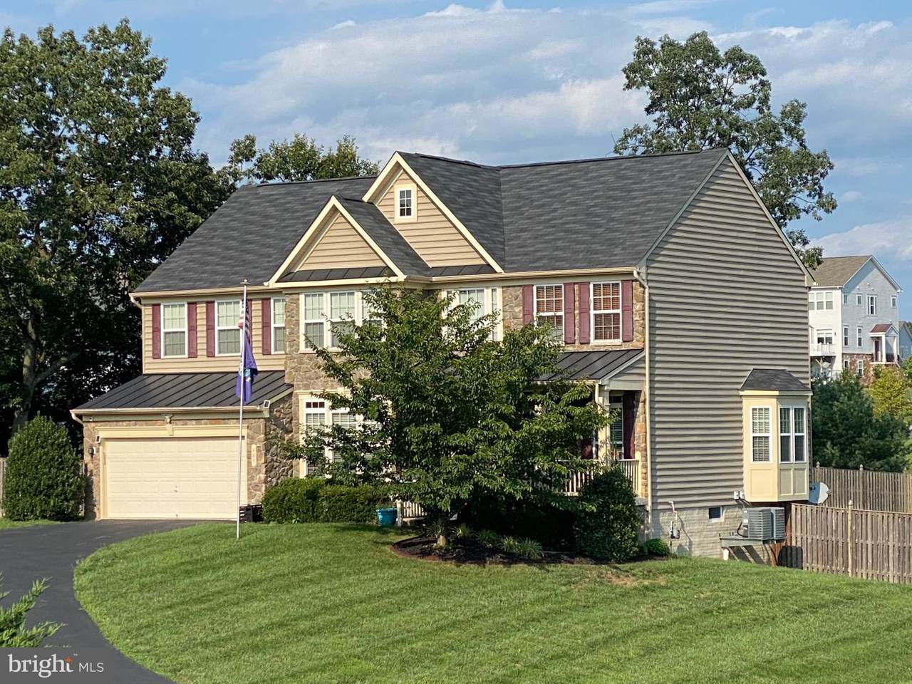 409 Lynnehaven Drive - Photo 1