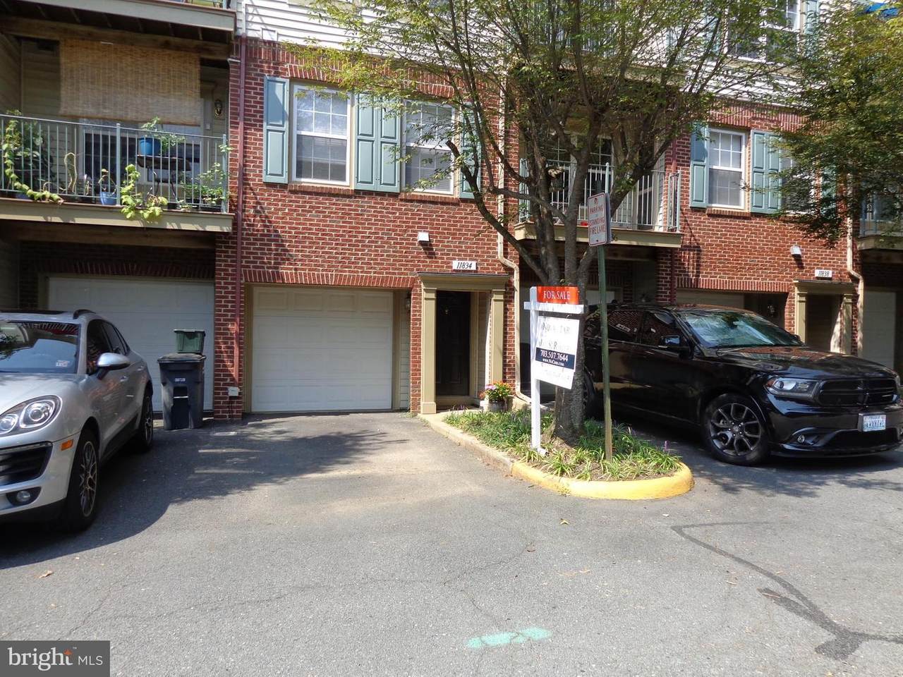 11834 Breton Court - Photo 1