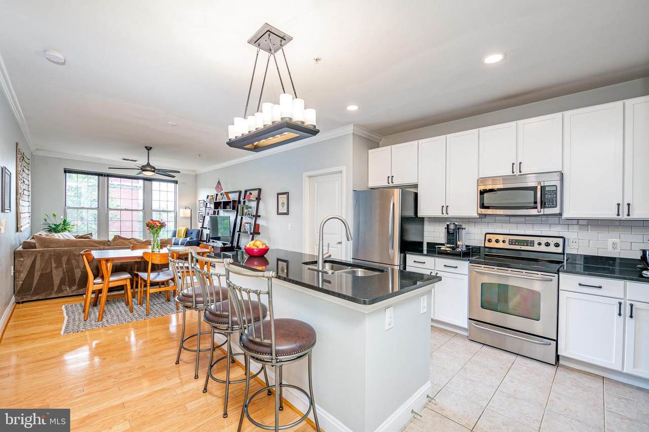 1391 Pennsylvania Avenue - Photo 1