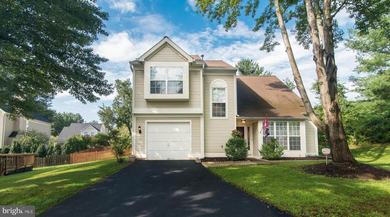 495 Foxridge Drive - Photo 1