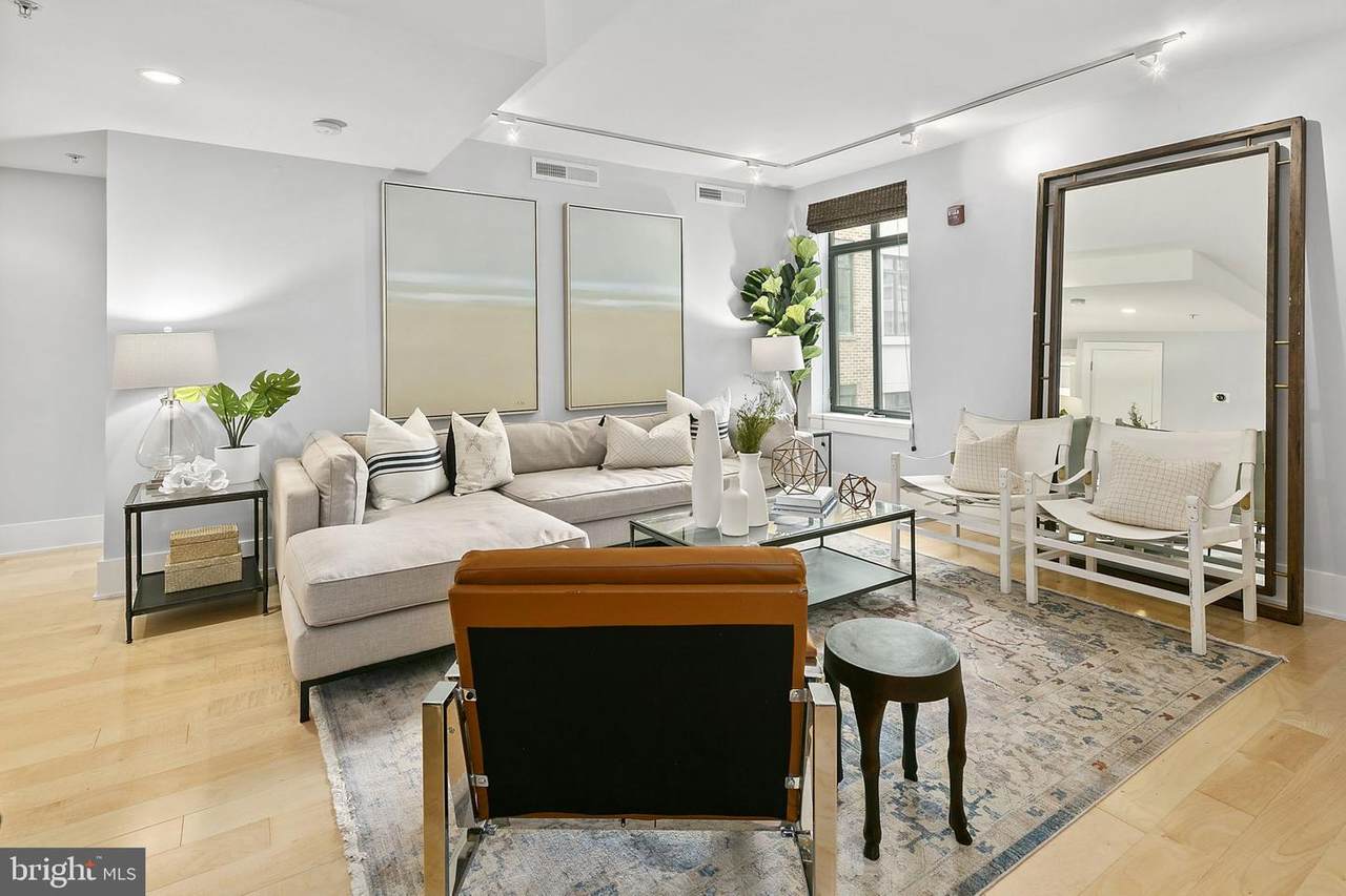 2818 Connecticut Avenue - Photo 1