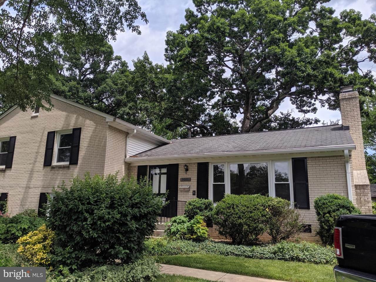 5000 Talbois Place - Photo 1