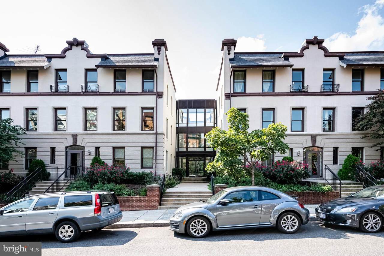 1840 Vernon Street - Photo 1