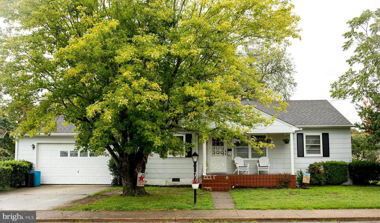 1211 Dorchester Avenue - Photo 1