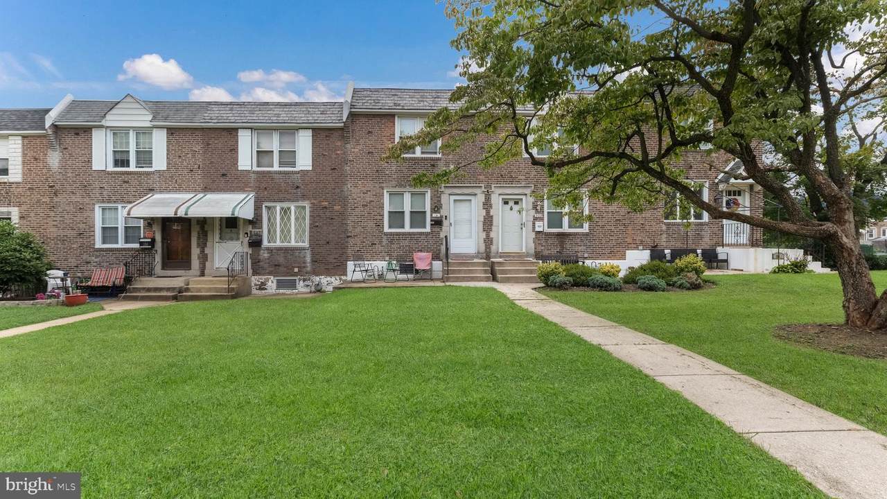 305 Bishop Avenue - Photo 1